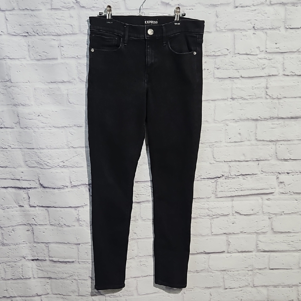 Express Women's Black Skinny Jeans - Classic Stretch